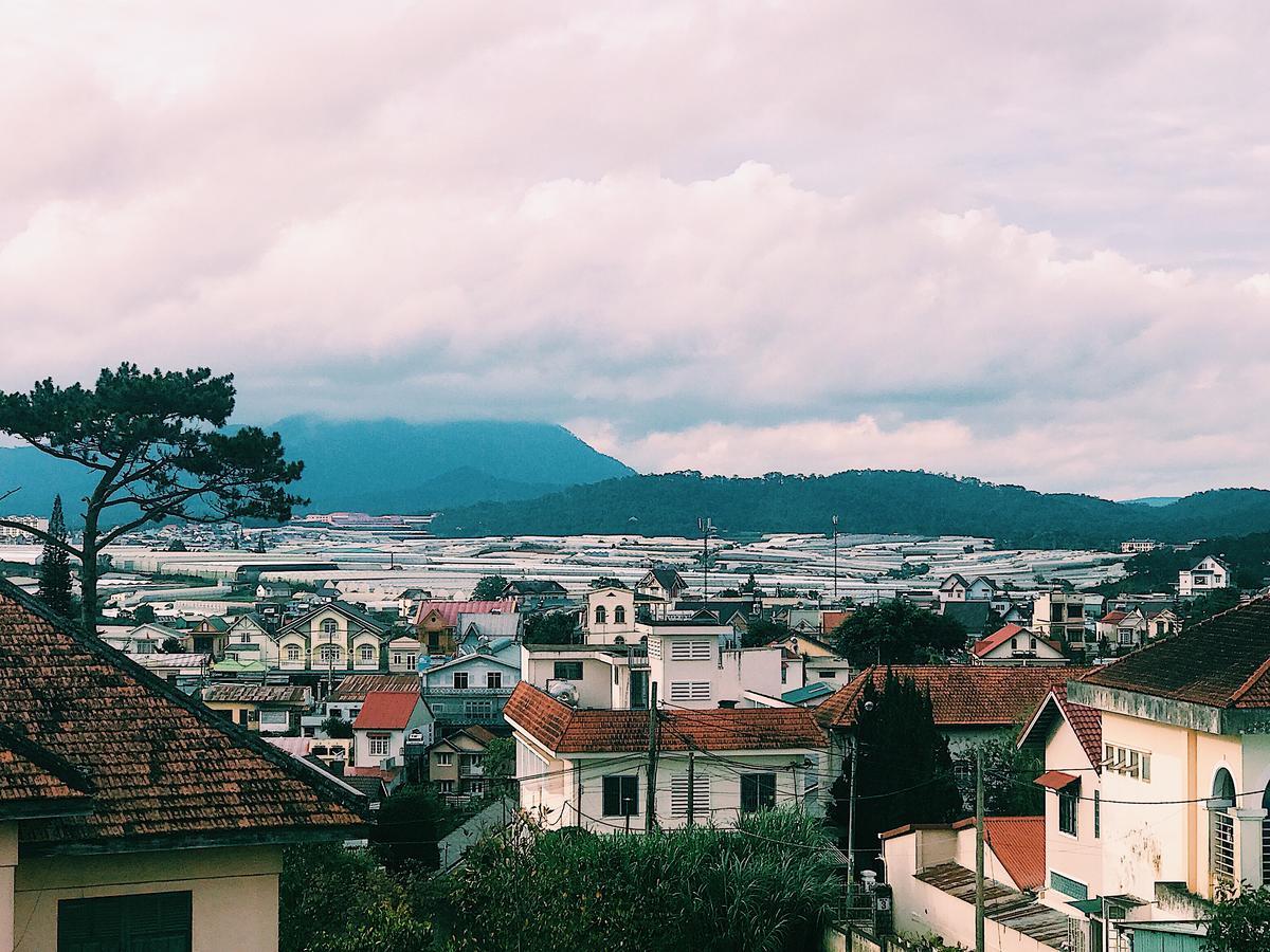 The Balcony Bnb Далат Экстерьер фото